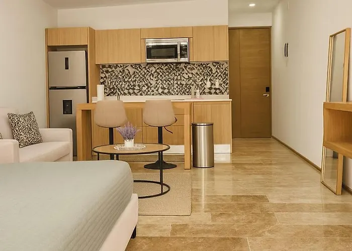 New Luxury In The Center