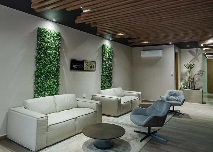 New Luxury In The Center *
